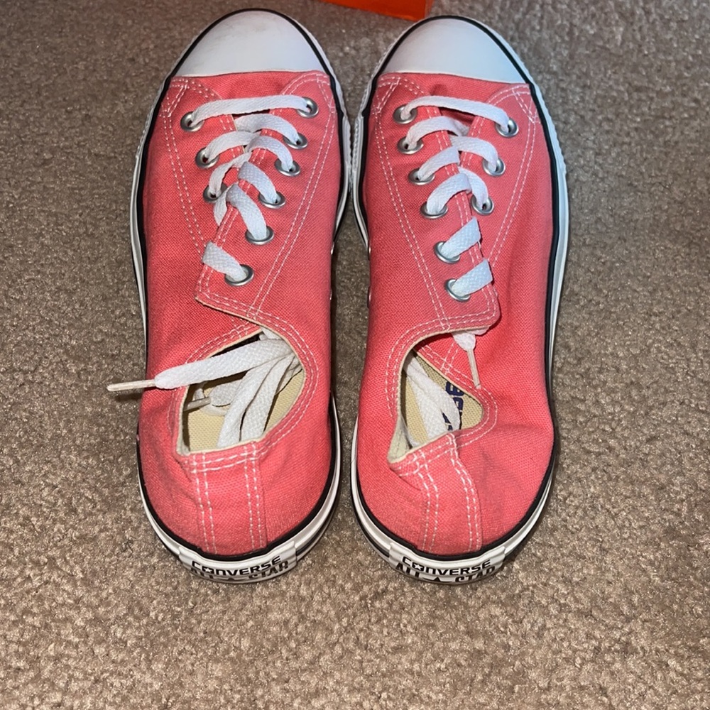 Pink converse - Picture 4 of 4